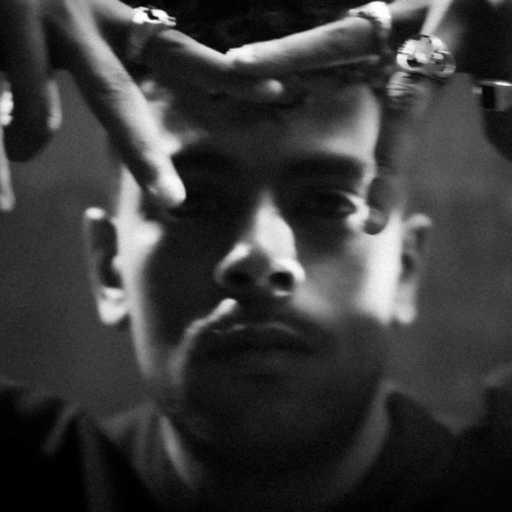 كلمات اغنية عفروتو – مريض مكتوبة