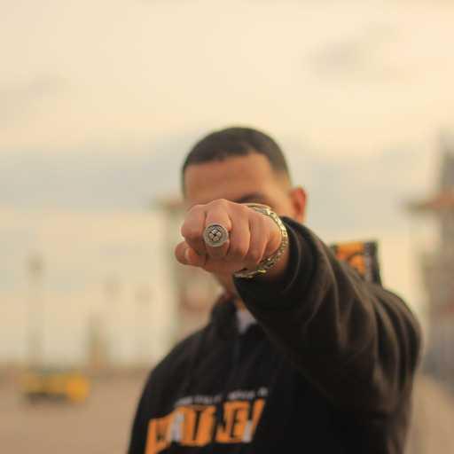 كلمات اغنية اتش كينج – سيما مكتوبة