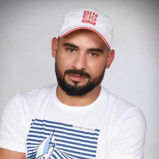 كلمات اغنية أحمد مصطفى – الدنيا فى الحب جميلة مكتوبة