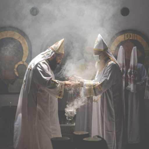 كلمات اغنية ابانوب غالي – ما احلي ساعة الصلاة مكتوبة