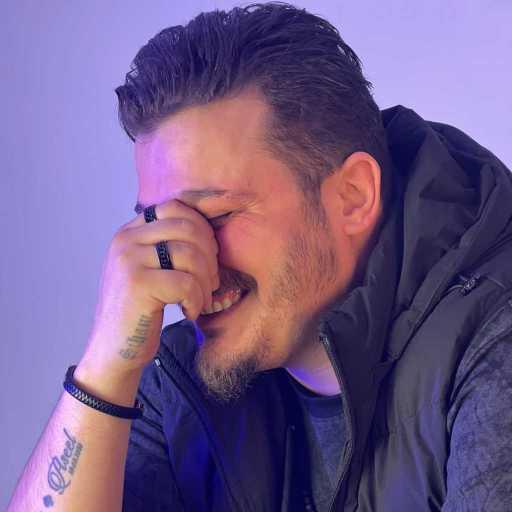 كلمات اغنية حسن الحاج  – شيلي الحمرا مكتوبة