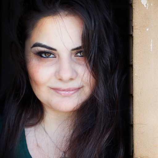 كلمات اغنية رغد العنزي – همس الحكايا مكتوبة