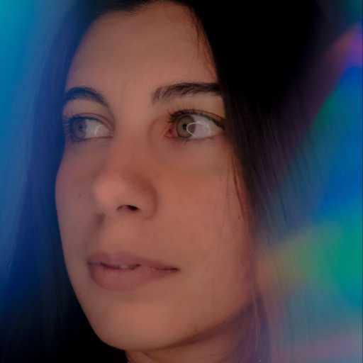 كلمات اغنية دنيا رافايل – أسعد إنسان مكتوبة