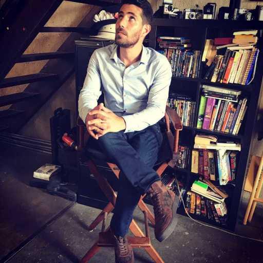 كلمات اغنية عزيز مرقة – بنت قوية مكتوبة