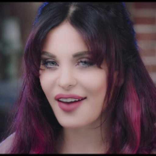 كلمات اغنية دومينيك حوراني – كل خمس دقايق مكتوبة