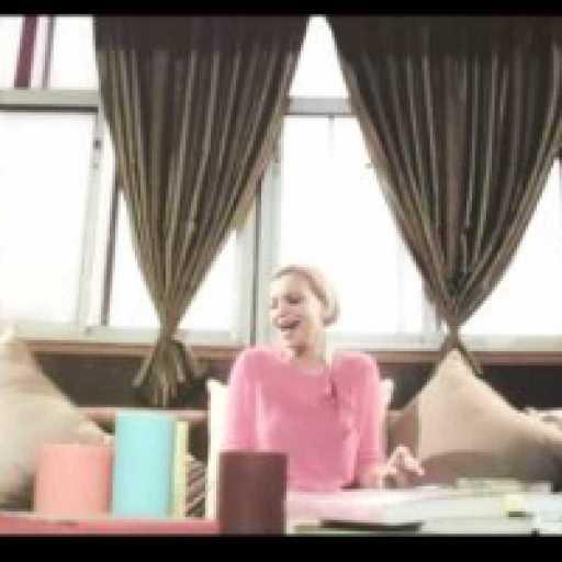 كلمات اغنية مي عبد العزيز – قلبي يحدثني مكتوبة