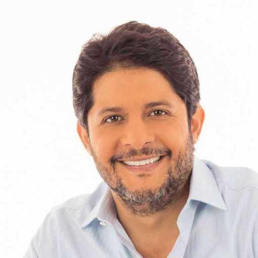 كلمات اغنية معين شريف – اسمِني مكتوبة