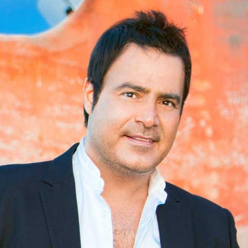 كلمات اغنية عاصي الحلاني – مصيبة مكتوبة