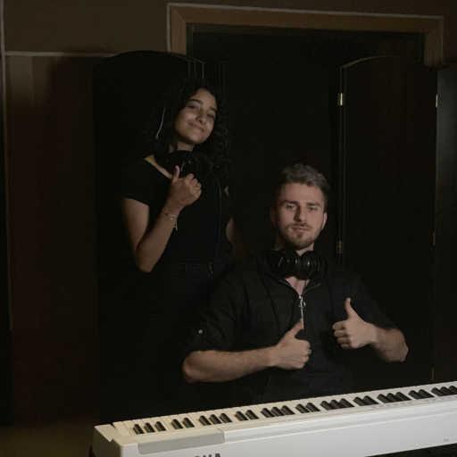 كلمات اغنية Mozmin & Lana Laboudi – لست أبكي مكتوبة