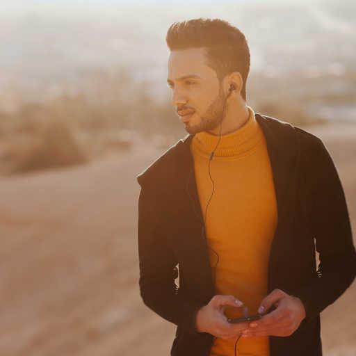 كلمات اغنية احمد خالد – قوي قلبك علي الفراق مكتوبة